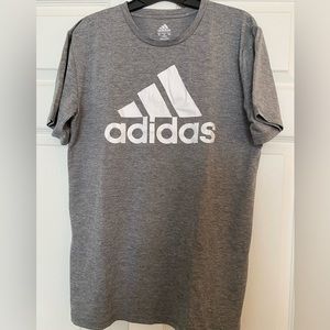 adidas Boys performance t-shirt, sz Youth XL (18-20) NWOT